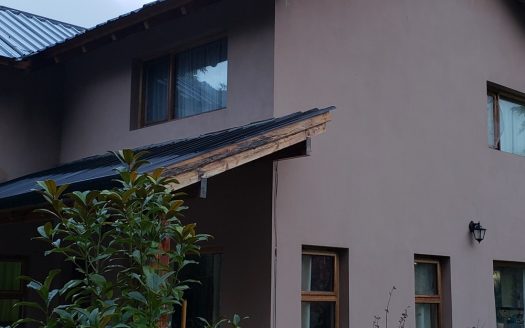 Vivienda 4 dormitorios en Lago Puelo