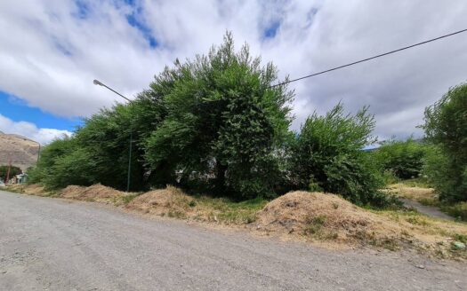 Terrenos sobre calle Lezana, Esquel